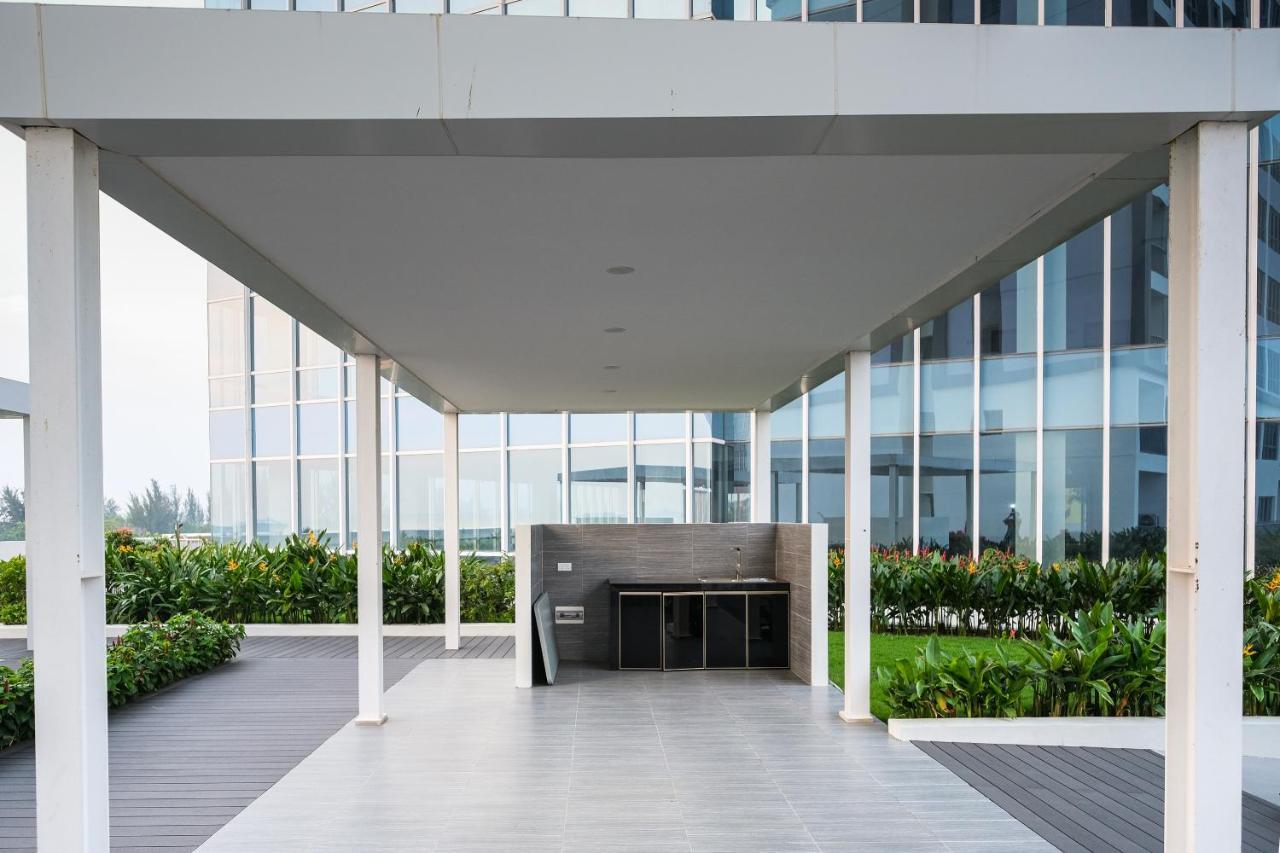 Lovina 17-11 At Harbour Bay Residences Наґойя Екстер'єр фото
